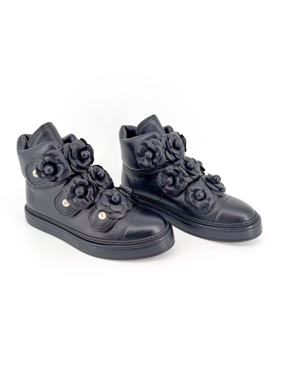 Chanel Camellia Flower High Top Sneaker Boots Navy Blue Leather Size 38 US 7–7.5